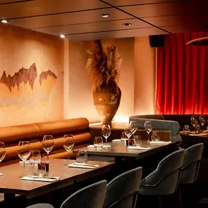 4* Otel Club Quarters City,