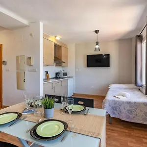 https://apt-house-gran-estudio-5-pax.es-andalucia.com